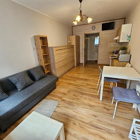 Miniapartament Pokoj Z Aneksem Sztutowo 884#90#09#01 Ngoại thất bức ảnh